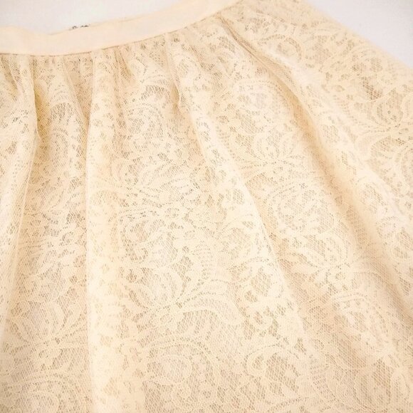 EXPRESS Lace Skater Mini Skirt Cream 6 - Picture 6 of 7
